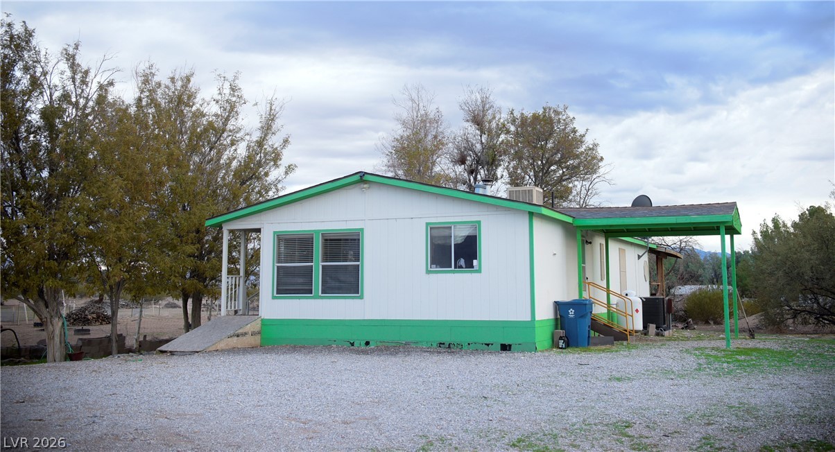 75 West Obsidian Avenue Property Photo 1