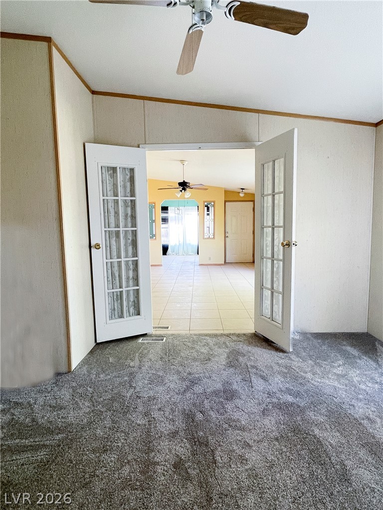 75 West Obsidian Avenue Property Photo 19