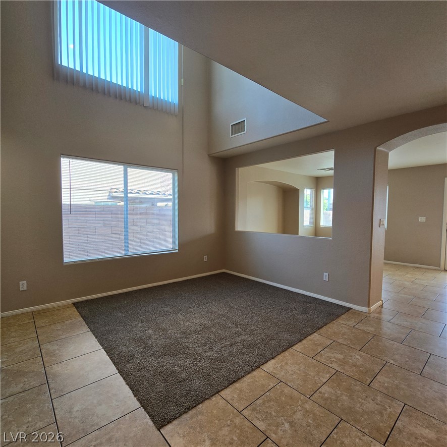 9333 Harbor Stream Avenue Property Photo 5