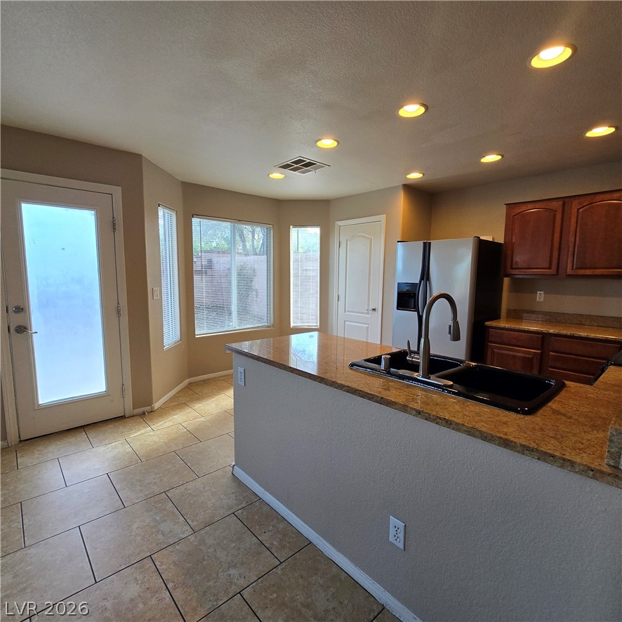 9333 Harbor Stream Avenue Property Photo 10