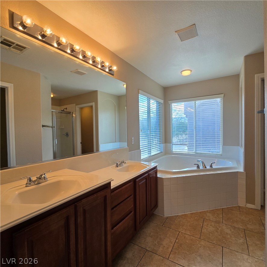 9333 Harbor Stream Avenue Property Photo 23