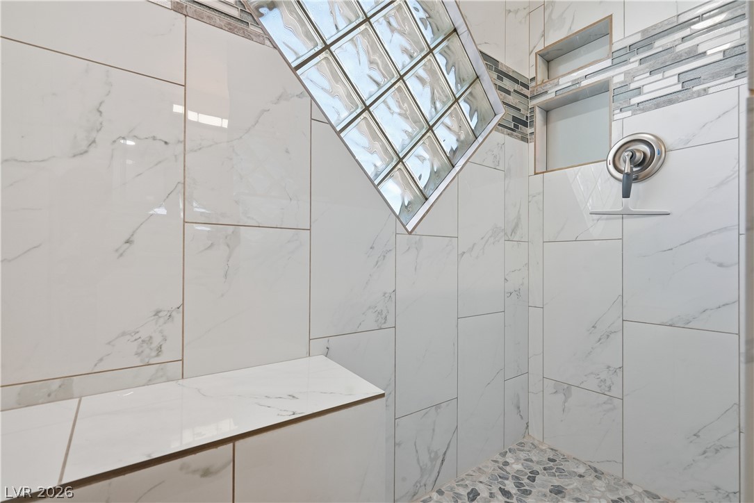 1608 Knoll Heights Court Property Photo 19