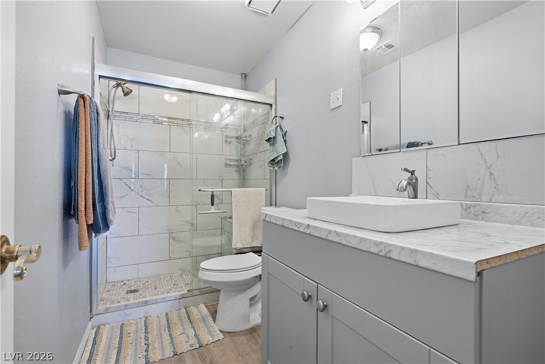 1608 Knoll Heights Court Property Photo 22