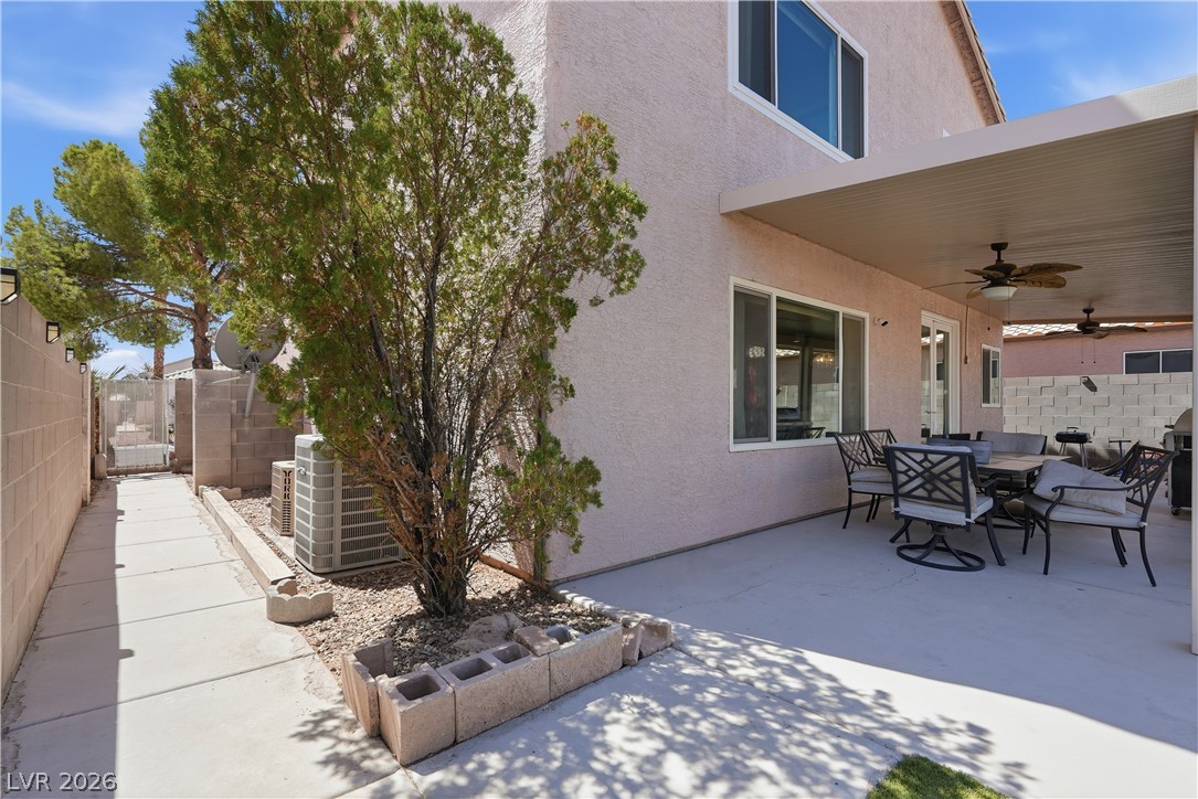 1608 Knoll Heights Court Property Photo 36