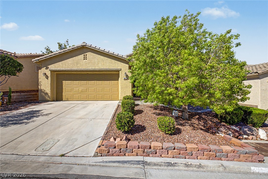 10512 Courtney Cove Avenue Property Photo 2
