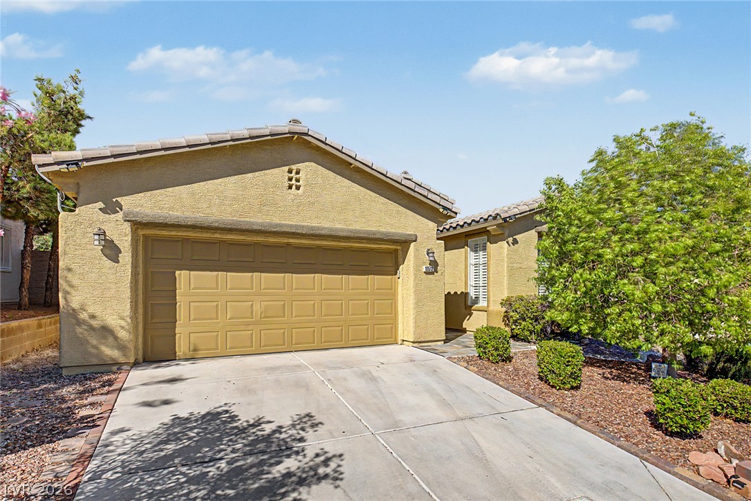 10512 Courtney Cove Avenue Property Photo 5