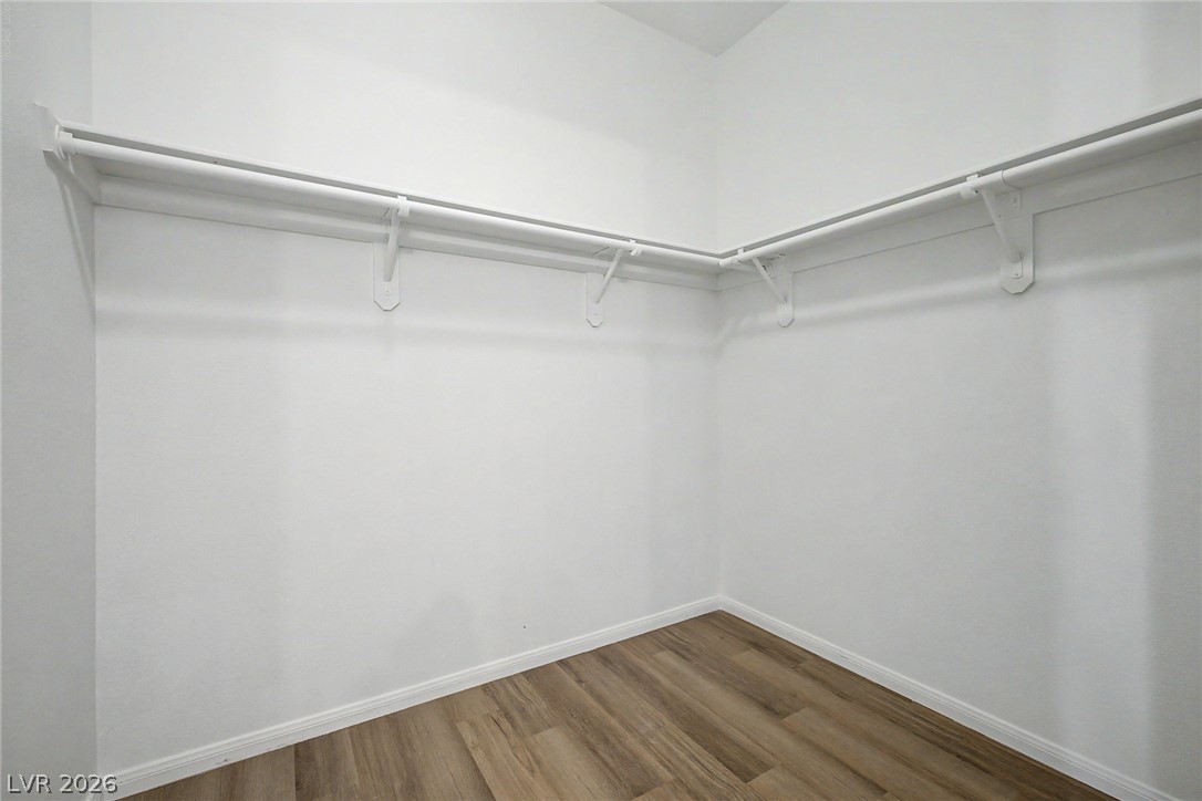 10512 Courtney Cove Avenue Property Photo 19