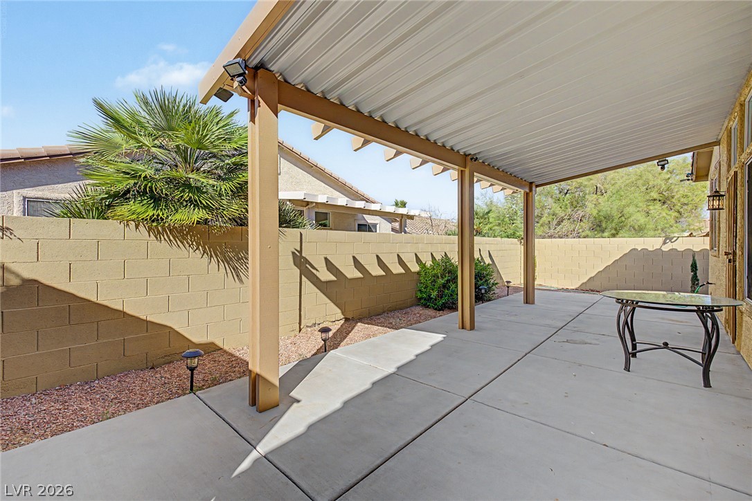 10512 Courtney Cove Avenue Property Photo 26