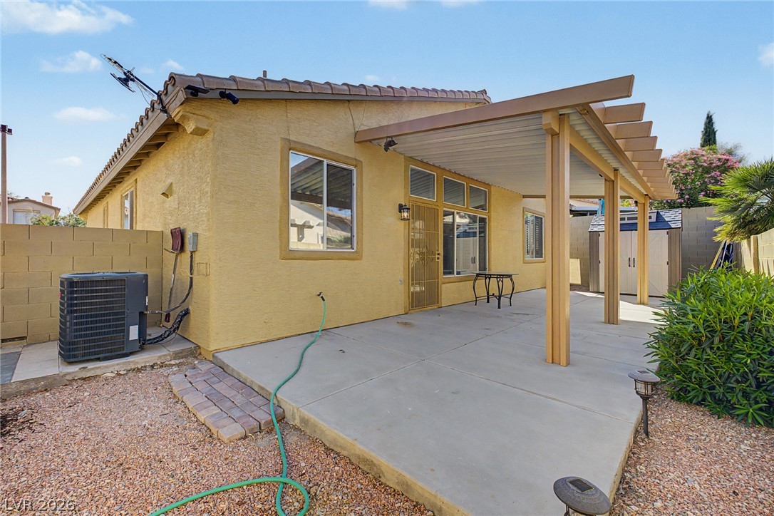 10512 Courtney Cove Avenue Property Photo 27