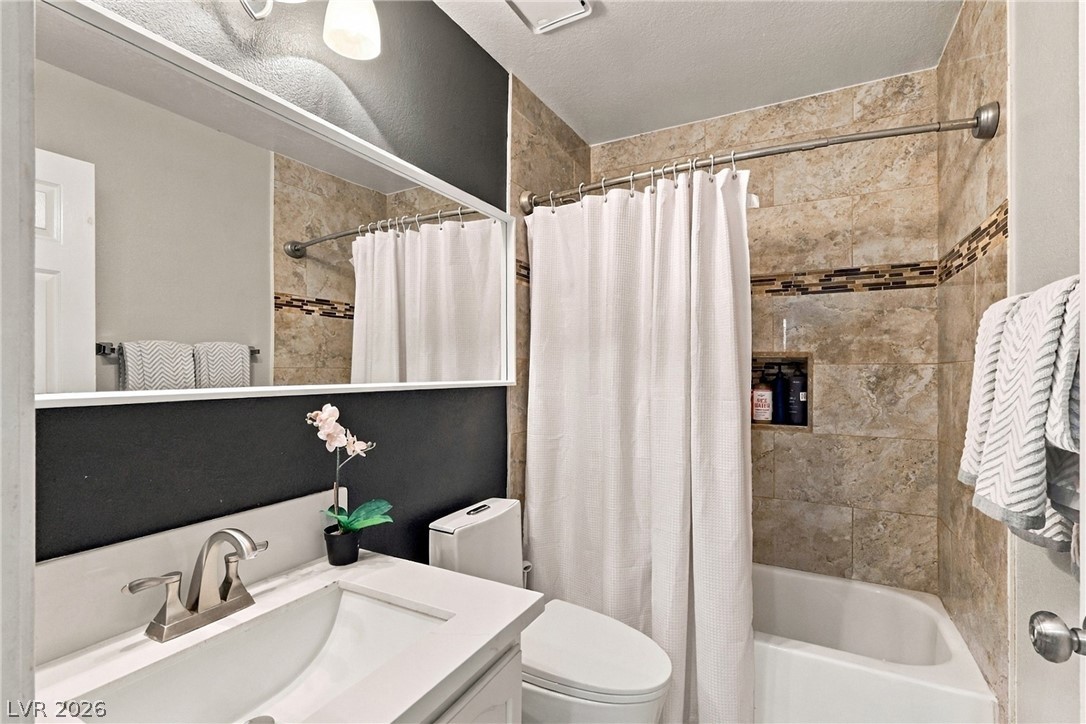 7445 Falcon Rock Drive Property Photo 24