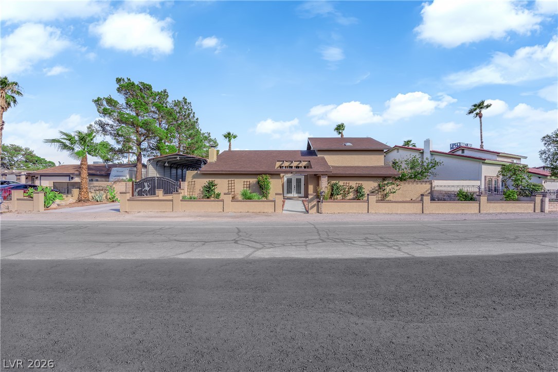5513 Avenida Vaquero Property Photo 2