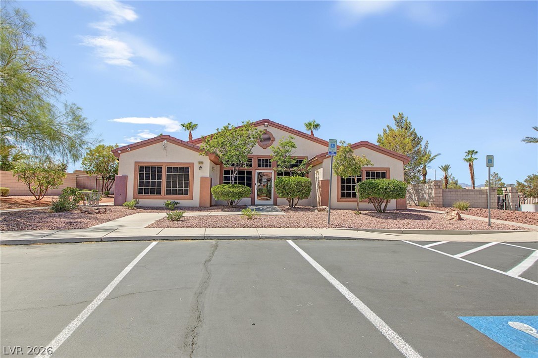 10112 Tumbling Tree Street Property Photo 23