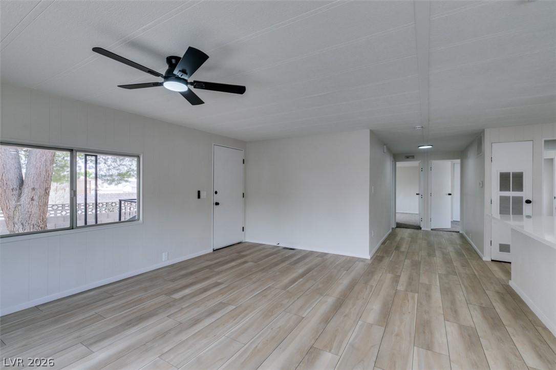 3579 Isle Royale Drive Property Photo 14