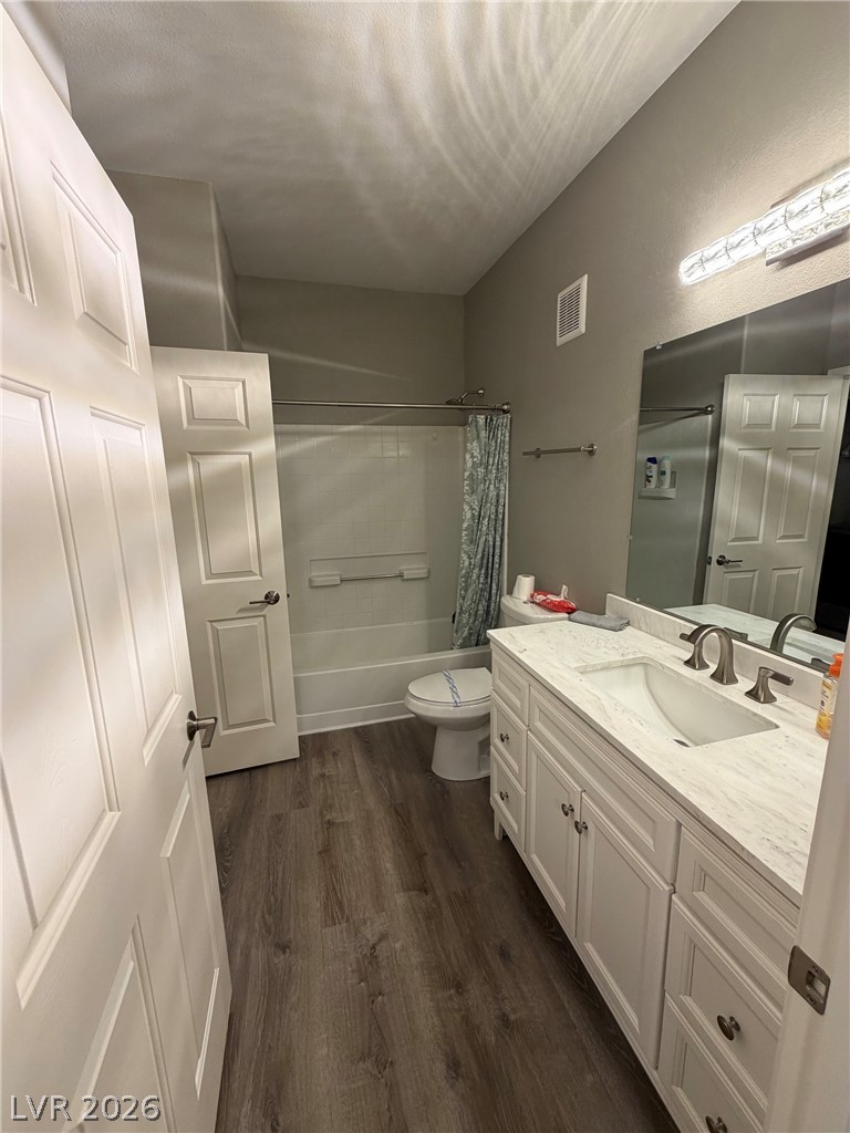 9050 West Warm Springs Road 1149 Property Photo 10