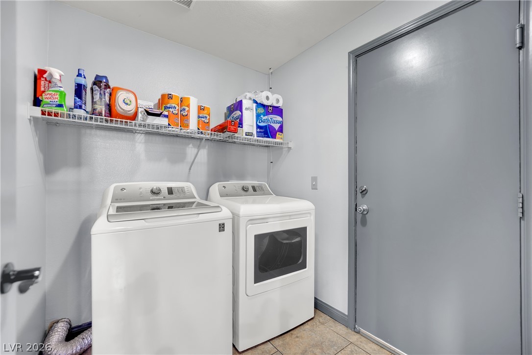 2212 Little Italy Avenue Property Photo 8