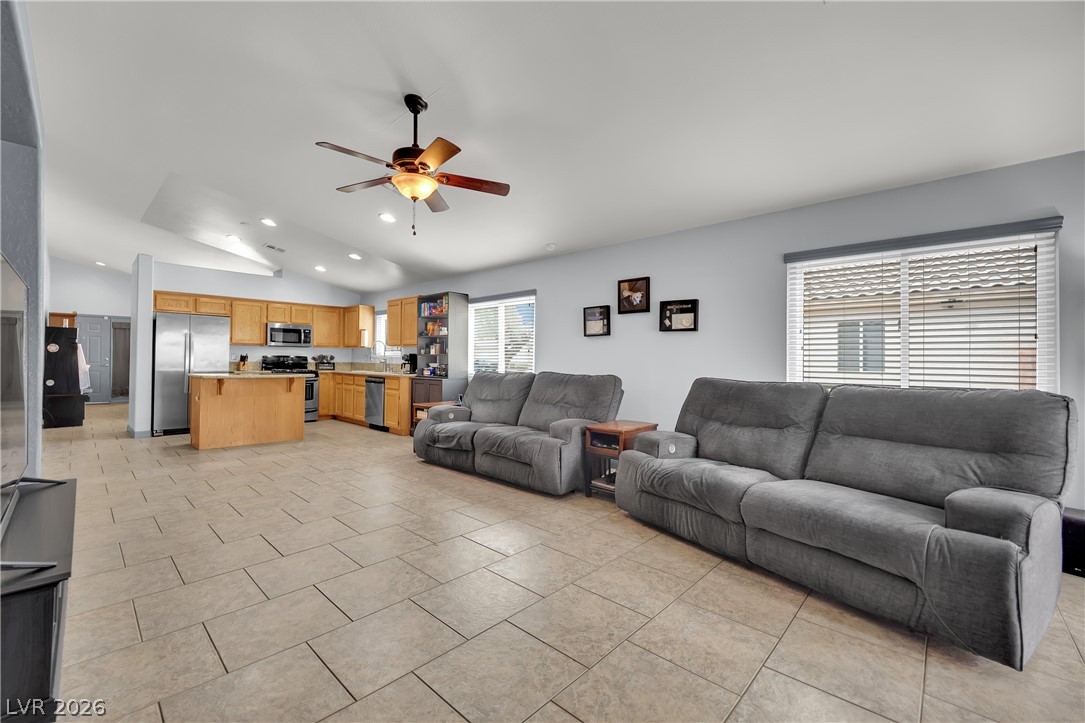 2212 Little Italy Avenue Property Photo 29