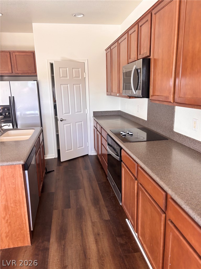 5721 East Ailanto Avenue Property Photo 12