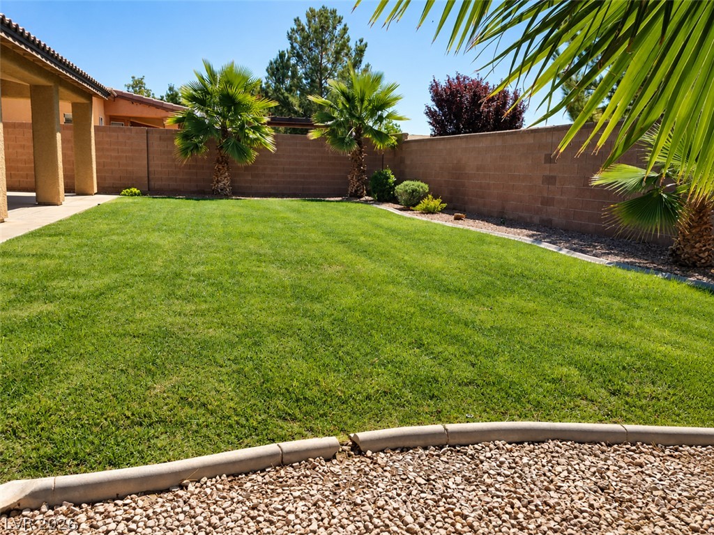 5721 East Ailanto Avenue Property Photo 31