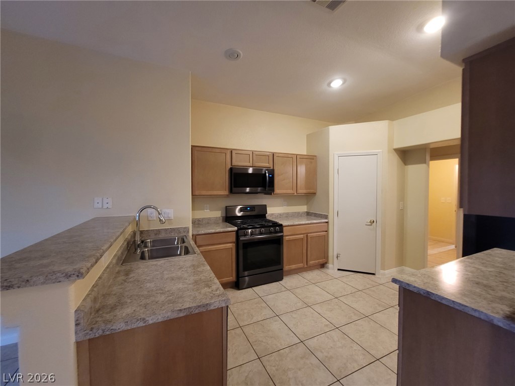 2817476 Property Photo 4
