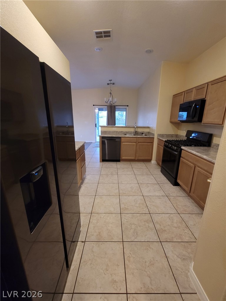2817476 Property Photo 5