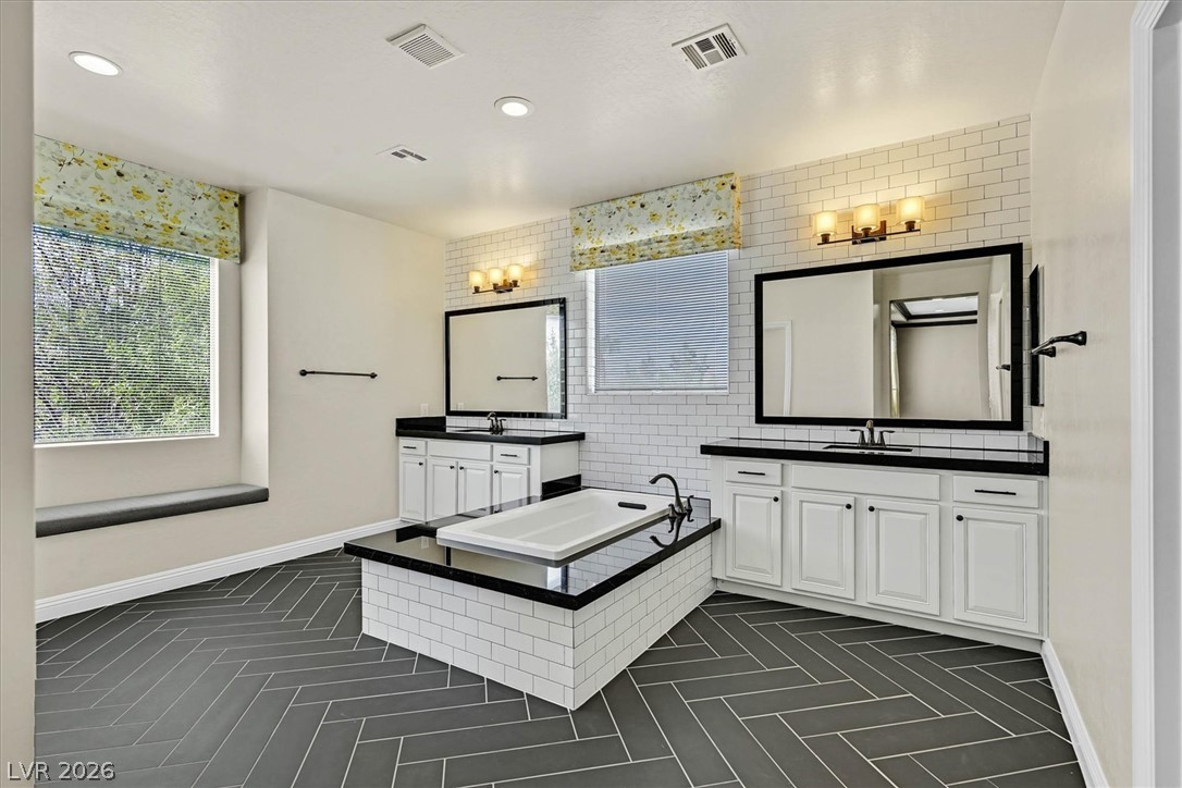 817 Orchard Course Drive Property Photo 33