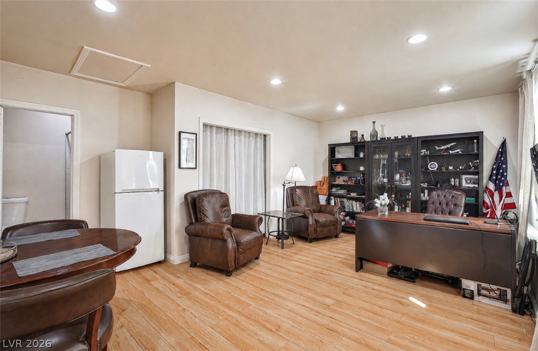 5323 Holbrook Drive Property Photo 37