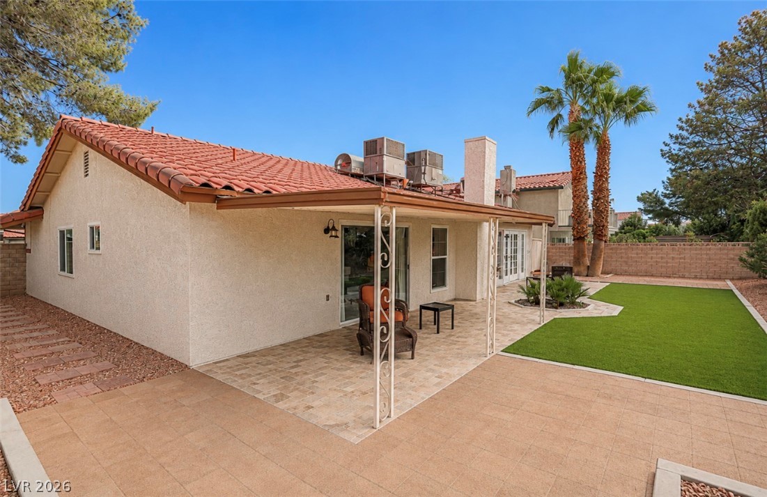 5323 Holbrook Drive Property Photo 43