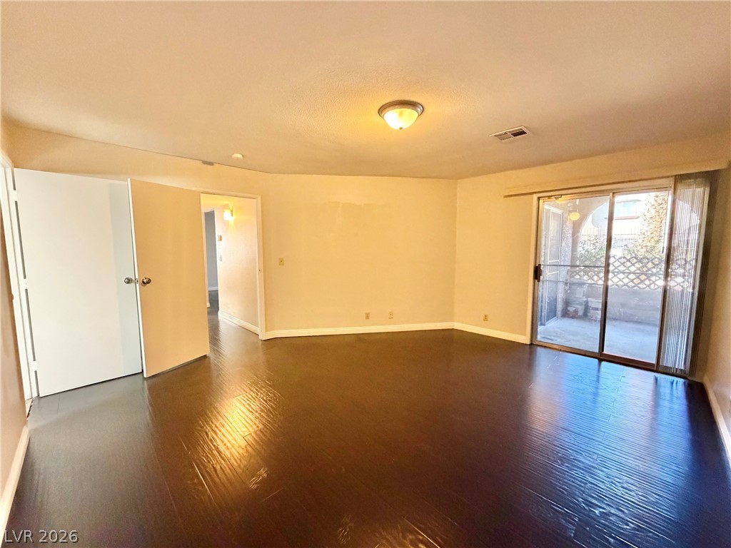 5141 Pioneer Avenue 101 Property Photo 16