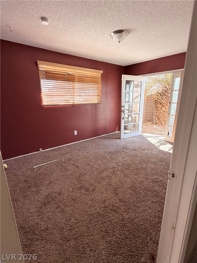 301 Lakeview Drive Property Photo 12