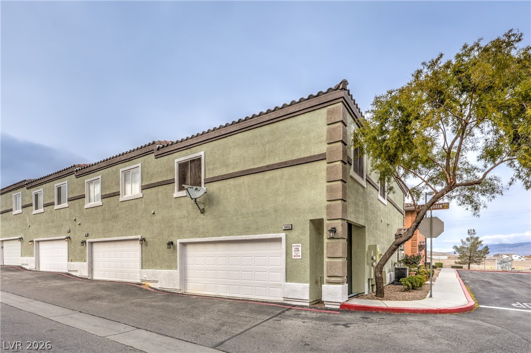 10450 Gold Shadow Avenue Property Photo 2