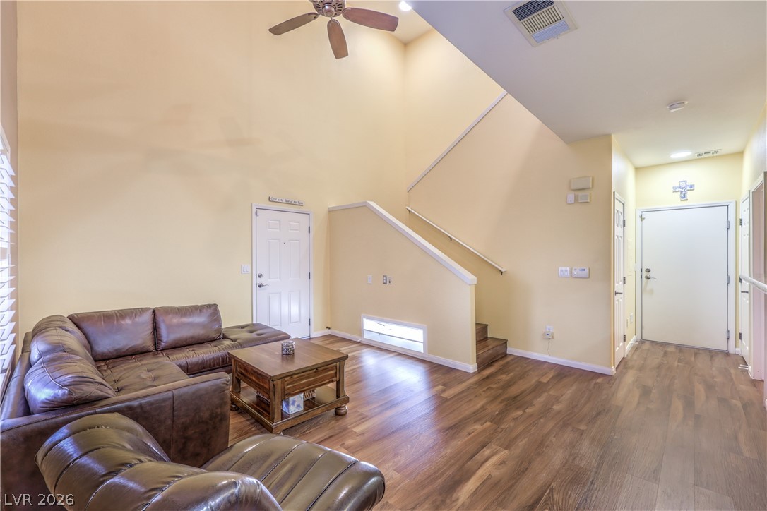 10450 Gold Shadow Avenue Property Photo 3