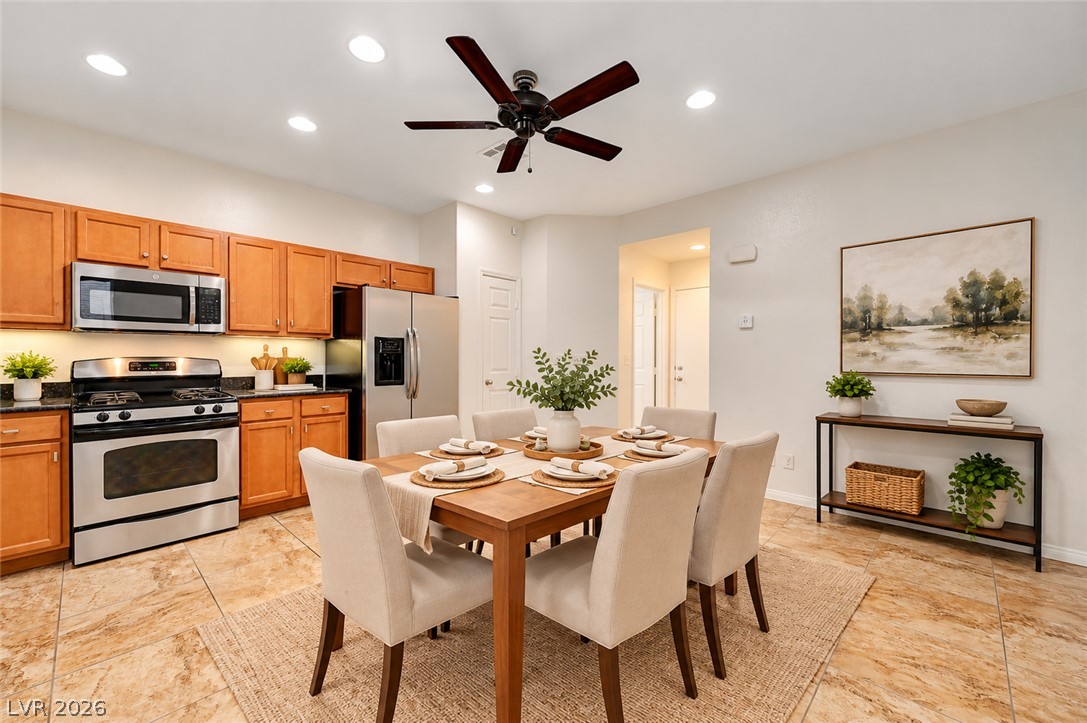 3819 Total Eclipse Street Property Photo 10