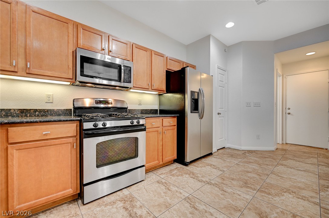 3819 Total Eclipse Street Property Photo 11