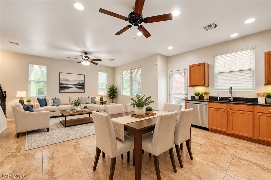 3819 Total Eclipse Street Property Photo 12