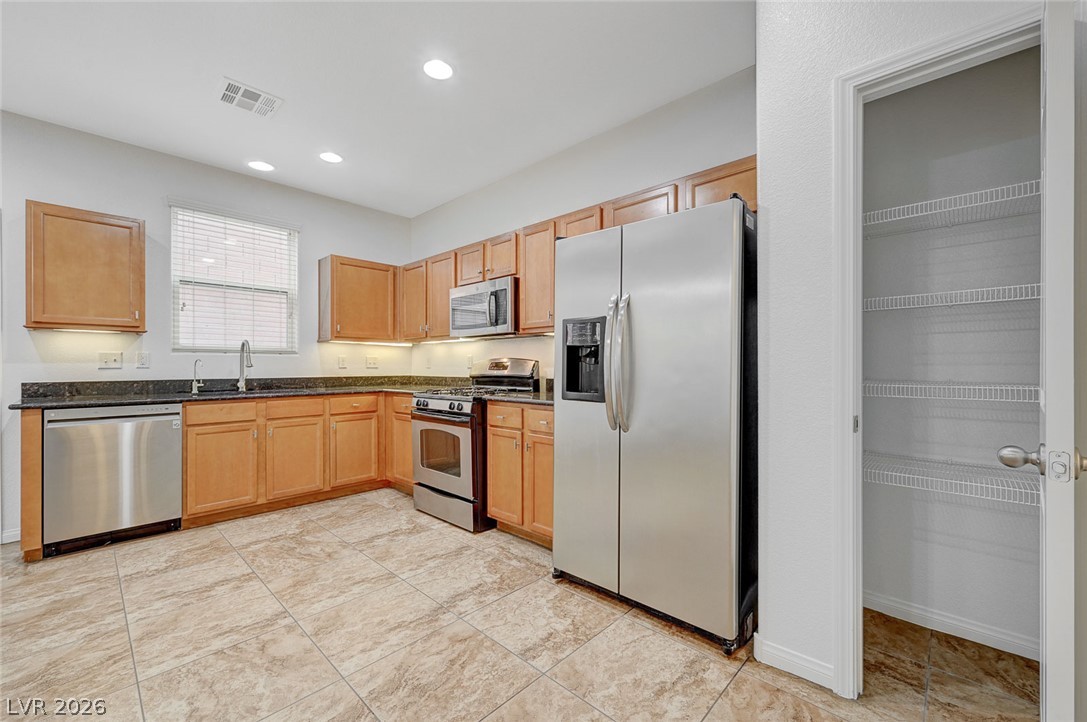 3819 Total Eclipse Street Property Photo 13