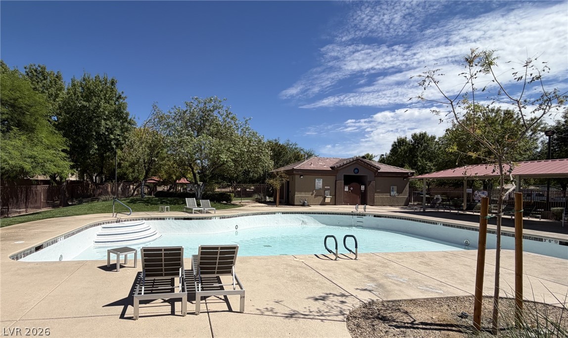 9012 Embroidery Avenue Property Photo 21