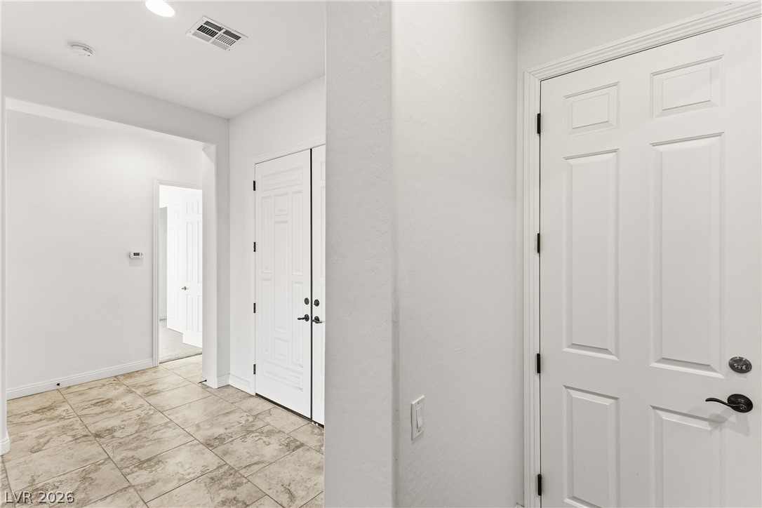 7312 Pinfeather Way Property Photo 8