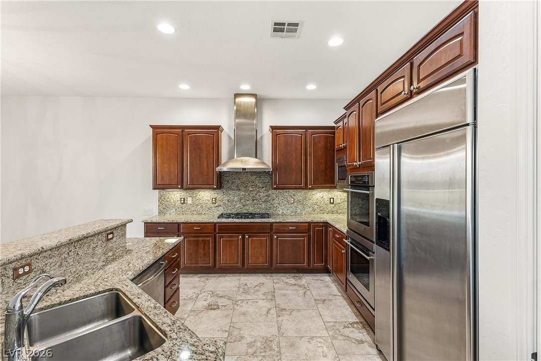 7312 Pinfeather Way Property Photo 18