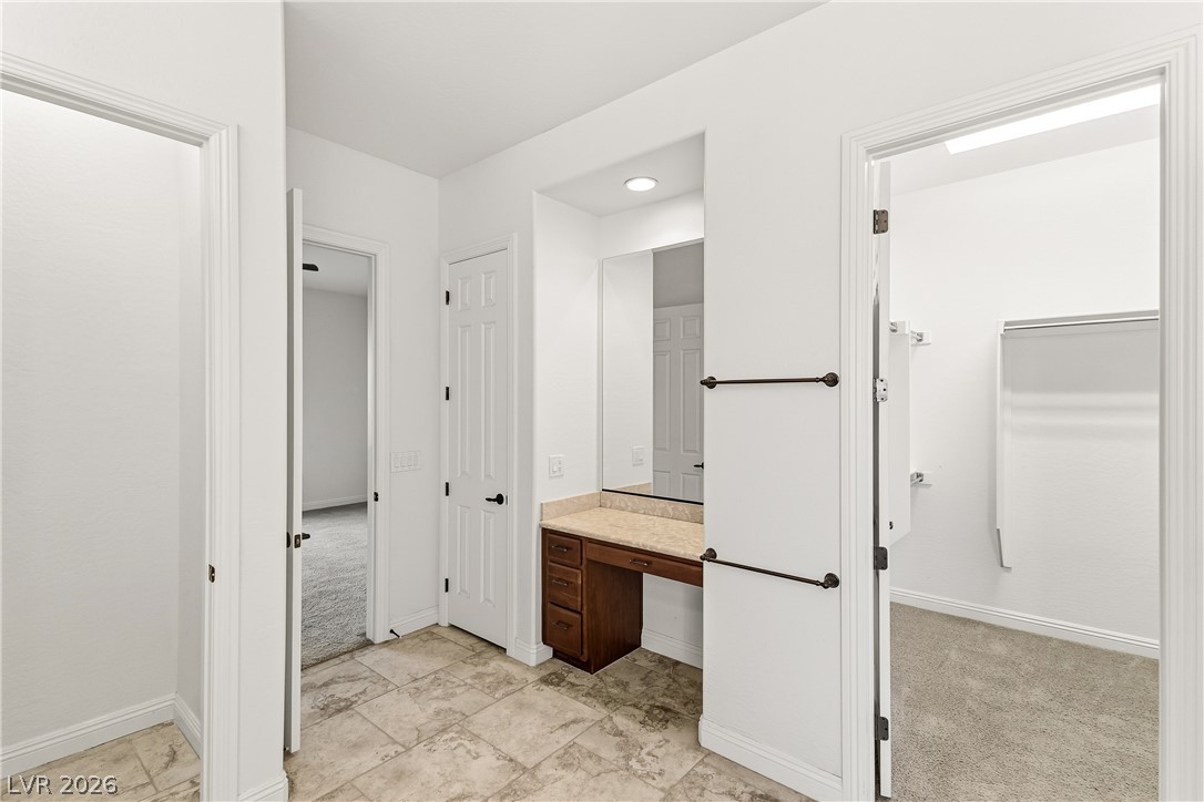 7312 Pinfeather Way Property Photo 28