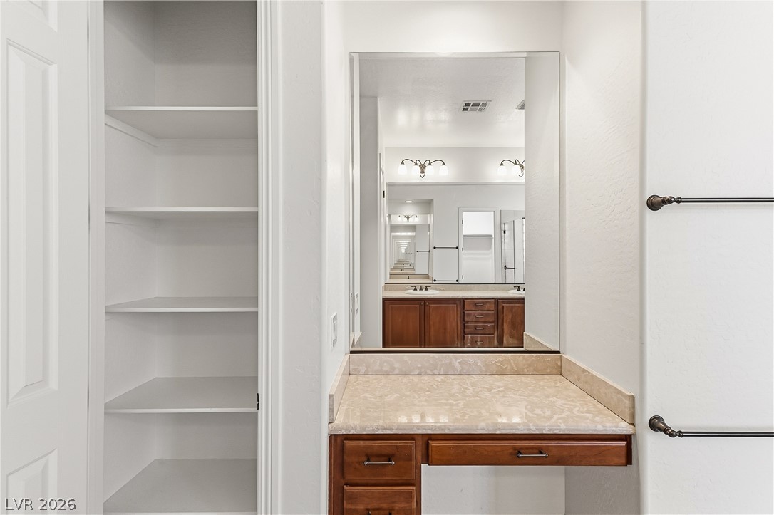 7312 Pinfeather Way Property Photo 29