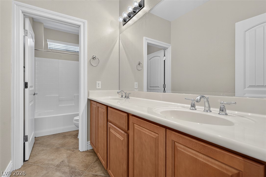 4626 Eel Point Street Property Photo 55