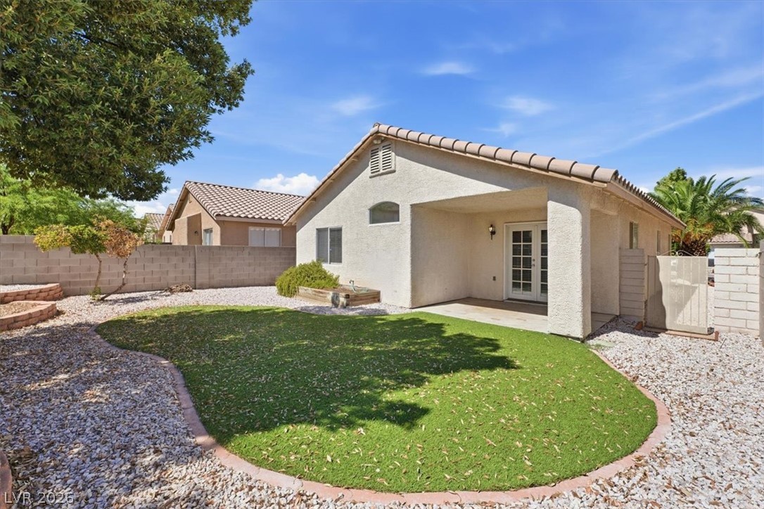 8929 Crooked Shell Avenue Property Photo 11