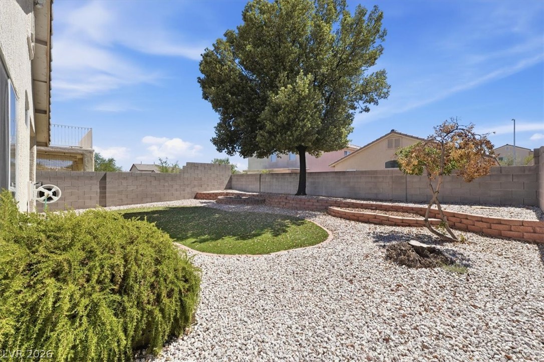 8929 Crooked Shell Avenue Property Photo 12