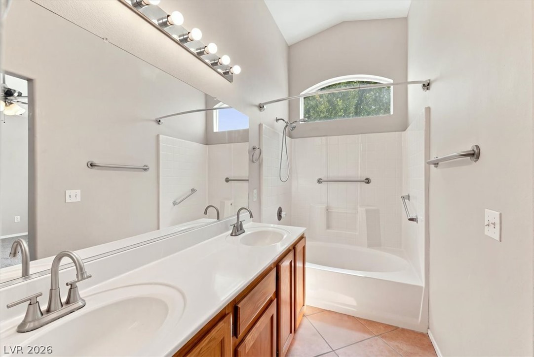 8929 Crooked Shell Avenue Property Photo 25