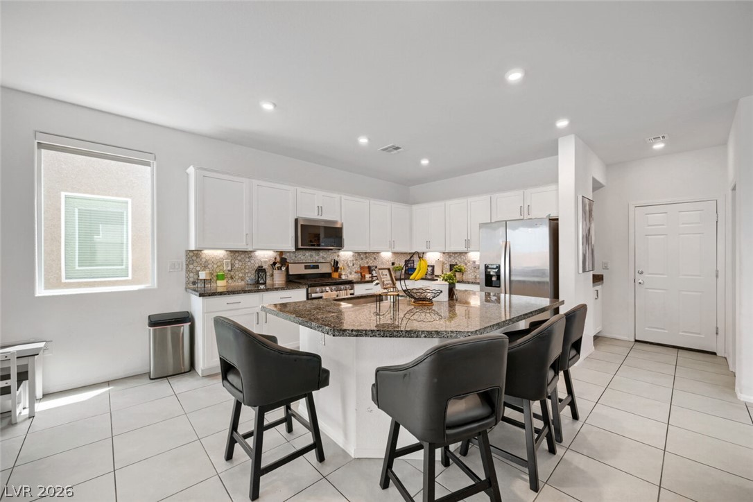 6178 Yuzu Place Property Photo 11