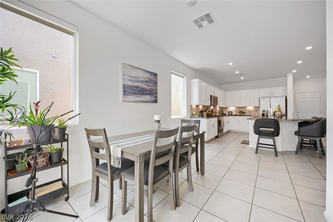 6178 Yuzu Place Property Photo 14
