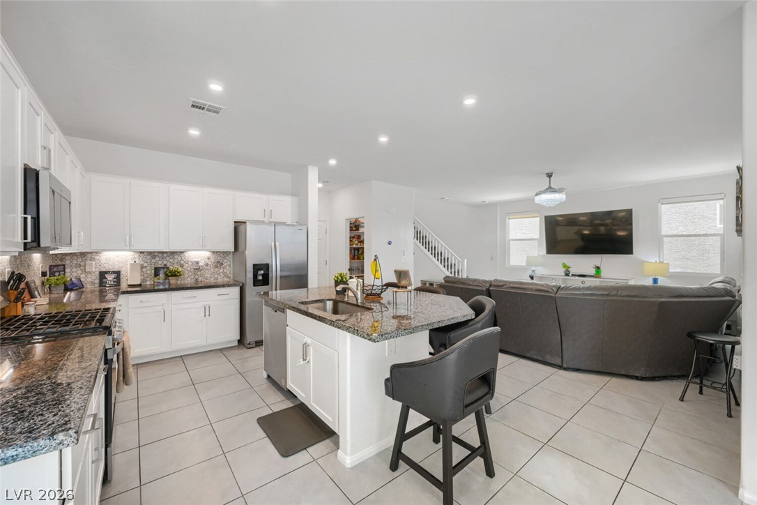 6178 Yuzu Place Property Photo 15
