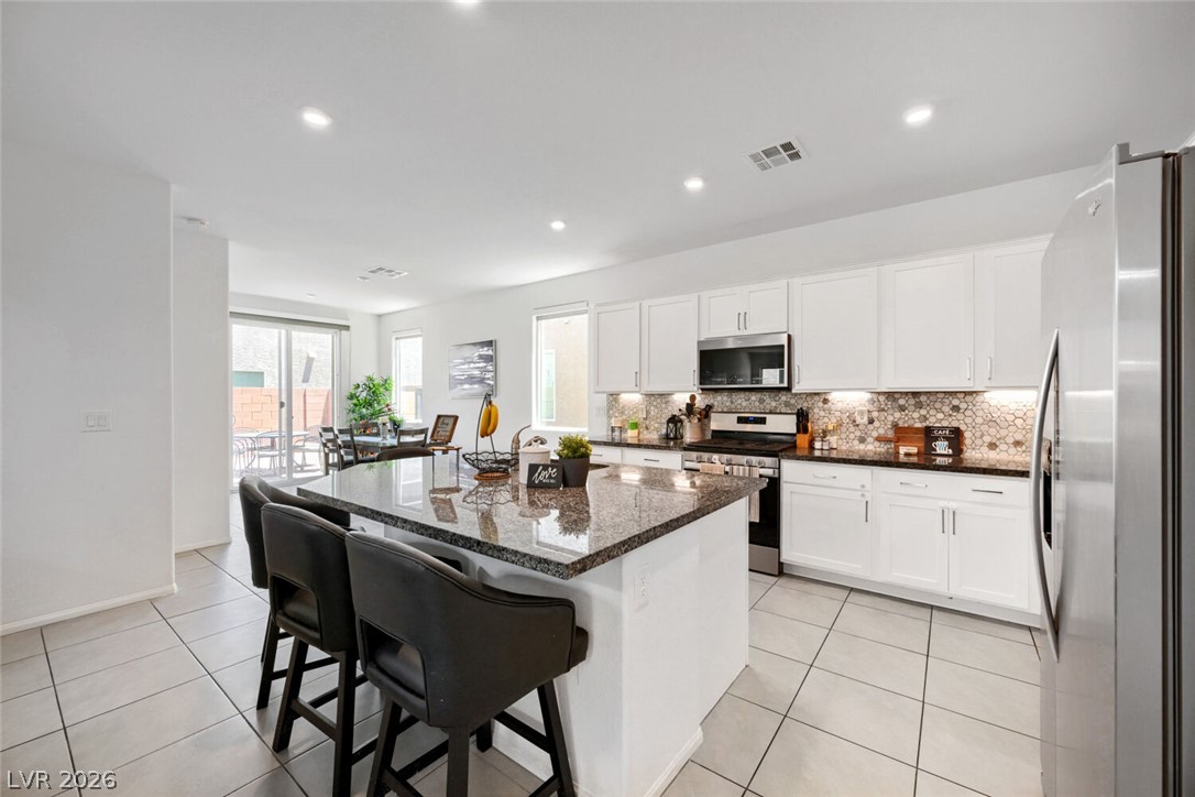 6178 Yuzu Place Property Photo 16