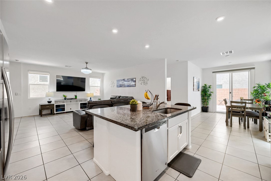 6178 Yuzu Place Property Photo 17