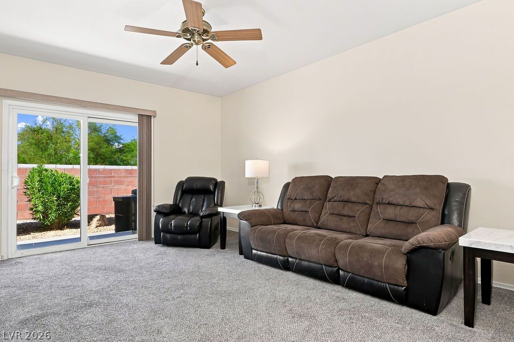 3432 Herring Gull Lane Property Photo 14